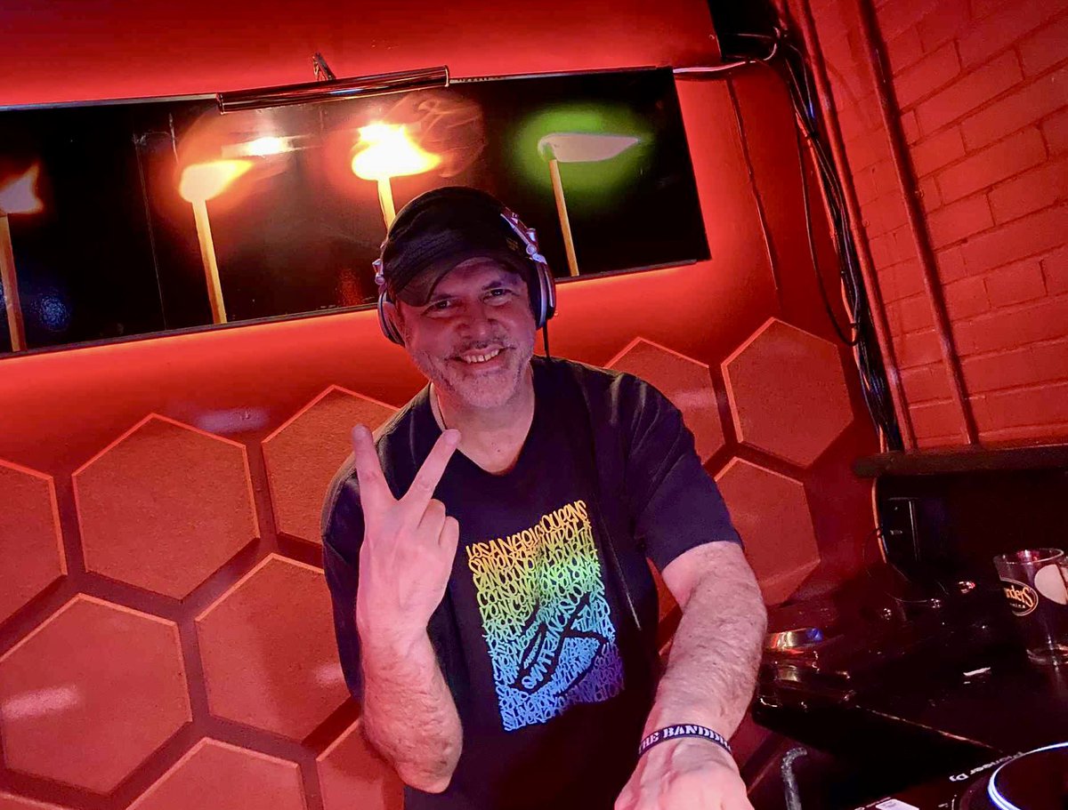 Rockin’ out at Jungle Dub House… big ups to everyone who came thru!!! 🔊🎶🍺🥳

#breaks #dj #breakbeat #djlife #futurejungle #drumandbass #jungle #electronicdancemusic #event #bassmusic #party #brooklyn #newyorkcity #nightlife #clubbing #goodtimes #electronicmusic #artist #f4f