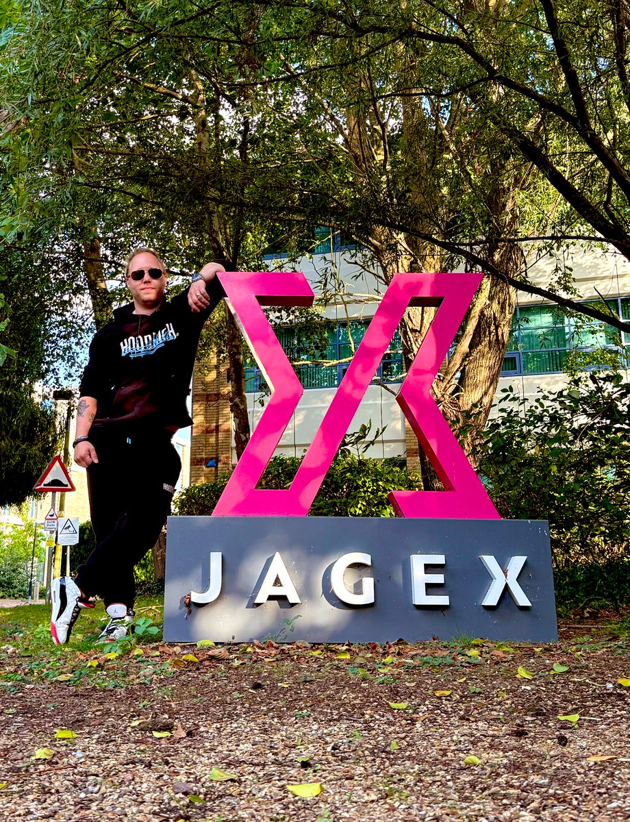 Was in cambridge for the weekend, could not resist visiting <a href="/RuneScape/">RuneScape</a> / <a href="/OldSchoolRS/">Old School RuneScape</a>