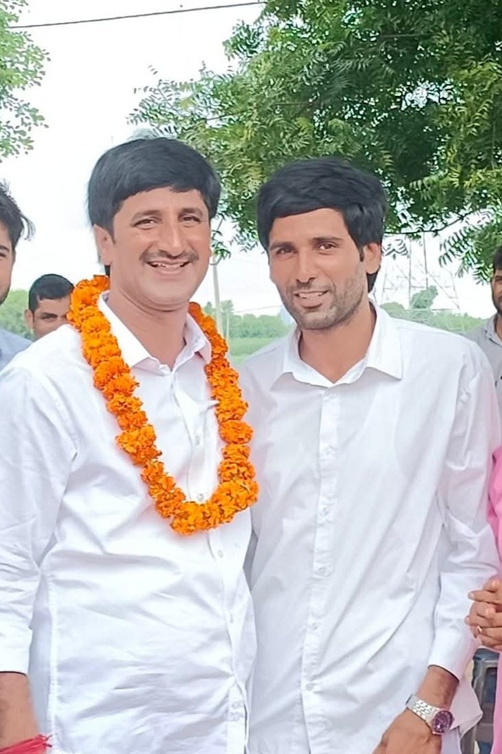 VikasGurjarjjn's tweet photo. भाई रामेश्वर यादव जी को युवा कांग्रेस प्रदेश महासचिव की जिम्मेदारी मिलने पर बहुत-बहुत बधाई एवं शुभकामनाएं
#Rameshwar @IndrajGurjarinc https://t.co/w9hactwHa5