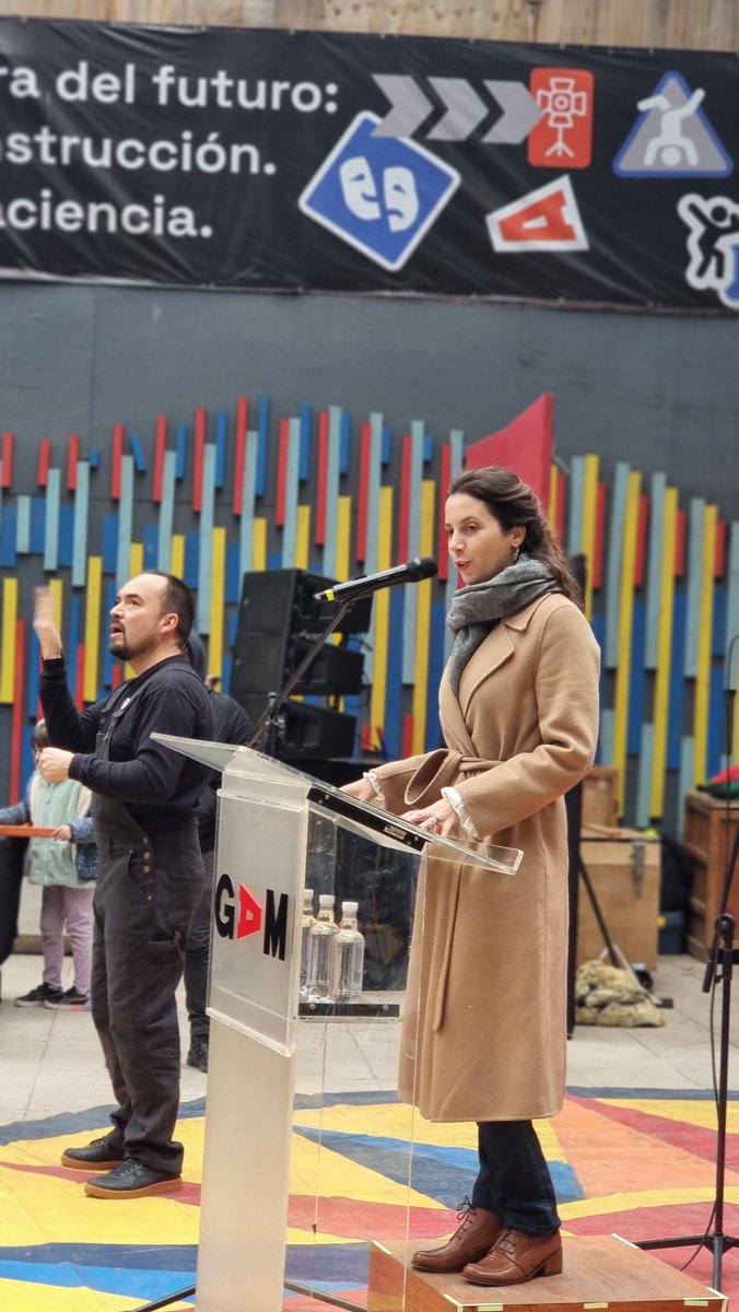 Centro GAM (@centrogam) on Twitter photo #CulturaFamiliar Con espectáculos familiares en GAM y varias comunas de Stgo, inauguramos <a href="/famfestcl/">Famfest Chile</a> con la presencia de la Min. <a href="/culturas_cl/">Ministerio de las Culturas</a> <a href="/_caroarredondo/">Carolina Arredondo</a>; <a href="/AndreaPerezdeC/">AndreaPérezdeCastro</a> y #AlejandraMartí directora ejecutiva GAM. El show de <a href="/La_PatoGallina/">La Patogallina</a> deleitó a las infancias. ❤️ #CulturaFamiliar Con espectáculos familiares en GAM y varias comunas de Stgo, inauguramos <a href="/famfestcl/">Famfest Chile</a> con la presencia de la Min. <a href="/culturas_cl/">Ministerio de las Culturas</a> <a href="/_caroarredondo/">Carolina Arredondo</a>; <a href="/AndreaPerezdeC/">AndreaPérezdeCastro</a> y #AlejandraMartí directora ejecutiva GAM. El show de <a href="/La_PatoGallina/">La Patogallina</a> deleitó a las infancias. ❤️