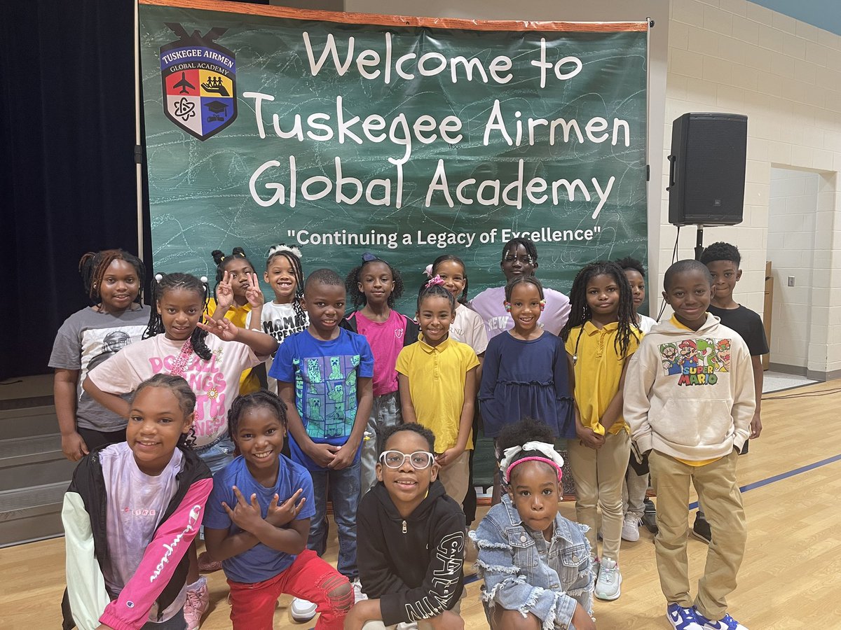 Dr. Bell tweet media