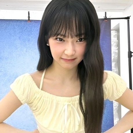 ℳaysilee tweet media