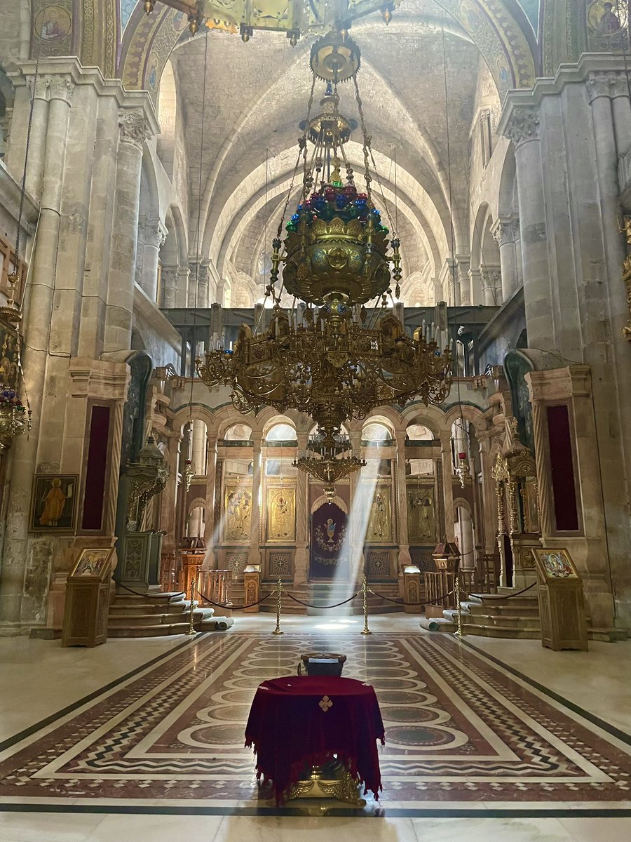 A special visit to the Church of the Holy Sepulchre, thanks to Father Peter Vasko, OFM and the director of its renovation  - grateful to the entire team in Jerusalem - especially the Franciscans