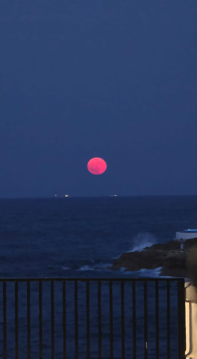 Marché haussier et pleine lune ✍️