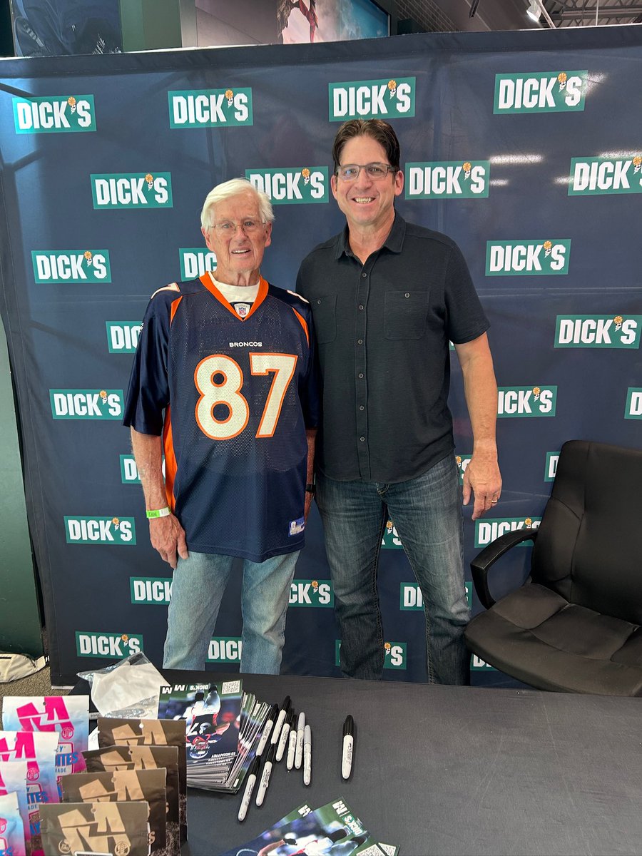 Another incredible Saturday at <a href="/DICKS/">DICK'S Sporting Goods</a>!! 

Colorado Springs came ready 🔥