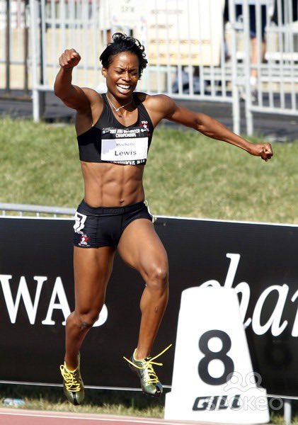 Had the Maxcats on when I made my first team to Osaka World Champs in ‘07. Finished 9th in the world in the 100m and ran the prelims on the 4x1. They won gold in the final.