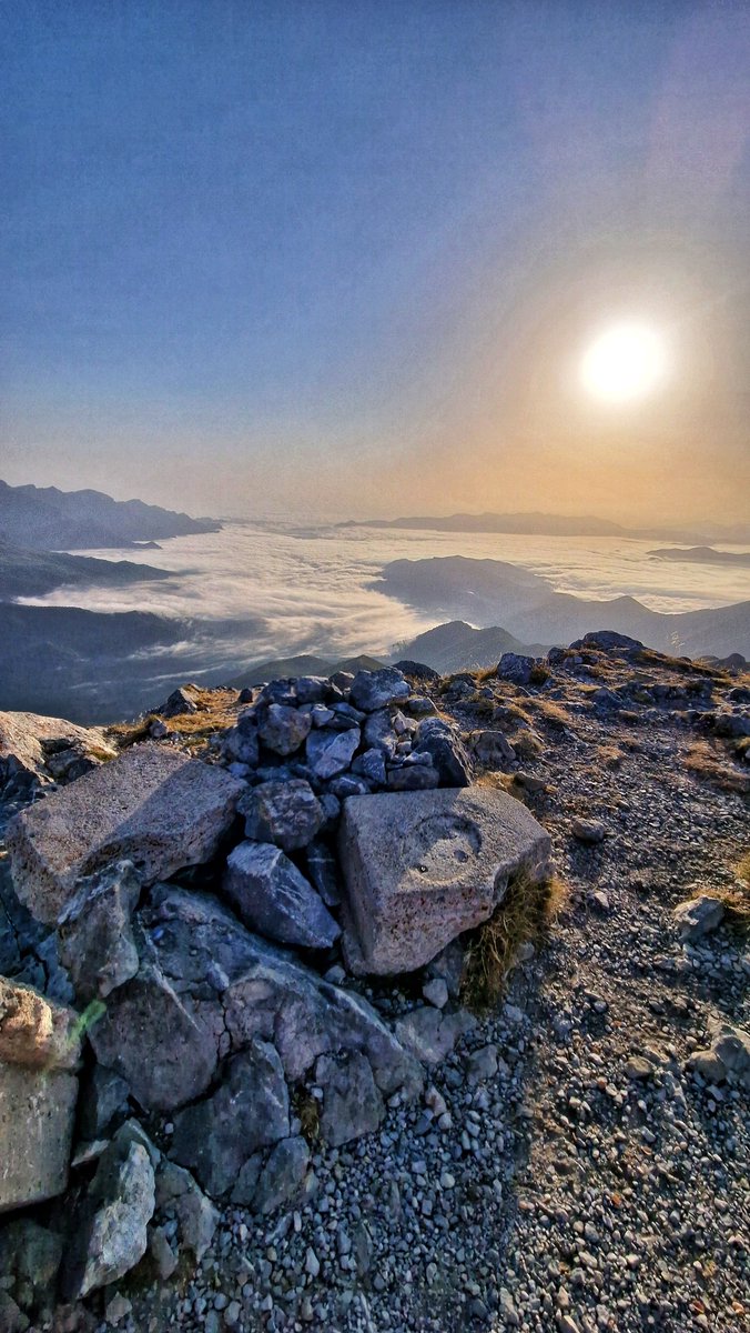 Cuando el calor aprieta subir alto.