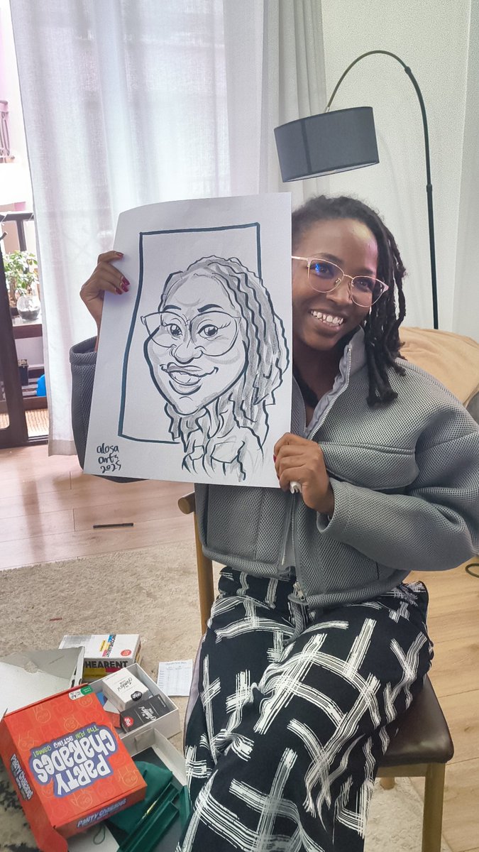 Some Caricatures I've drawn this evening. 😂

😂