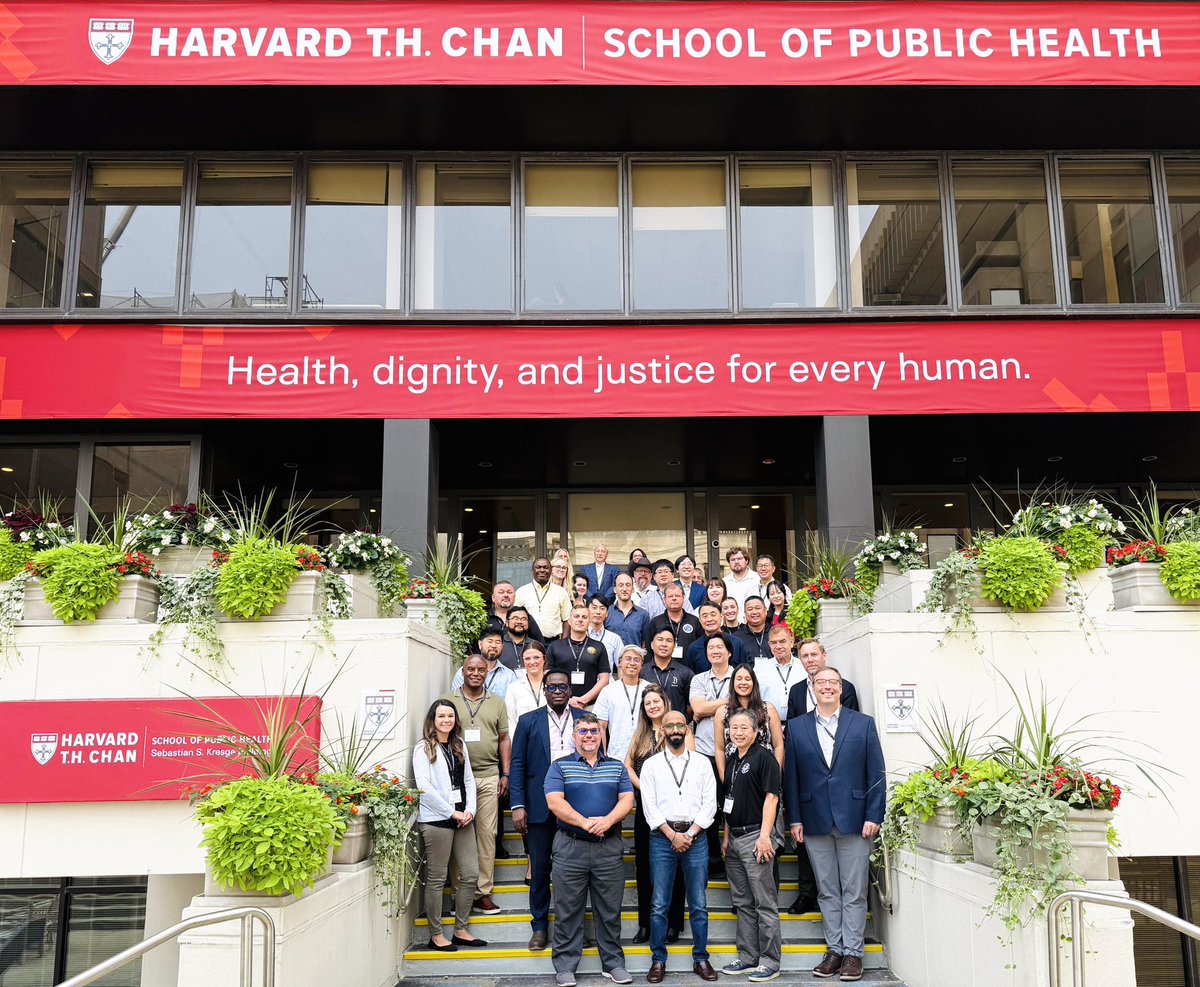 Mph_Awad's tweet image. يسعدني مشاركتكم باجتياز برنامج إدارة الطوارئ الإشعاعية من جامعة هارفرد🇺🇸

اللهم علمنا ماينفعنا وانفعنا بما علمتنا. 🇸🇦🇸🇦

Happy to share that we have successfully completed the Radiological Emergency Management program at @Harvard University! 
@HarvardChanSPH