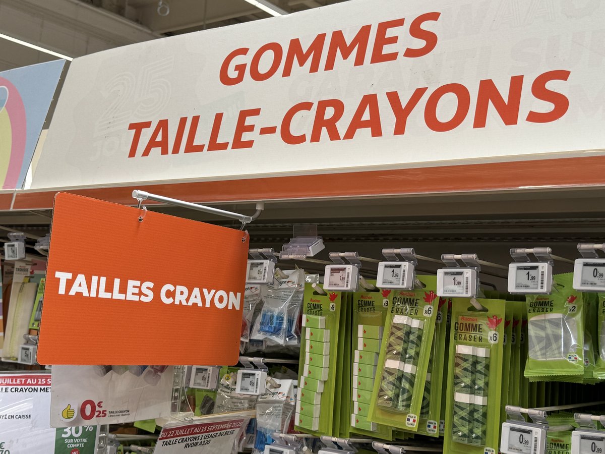 Une fois "taille-crayons", une autre "Tailles crayon". Avec un peu de chance, la bonne orthographe est dedans !

Je faisais pareil à l'école 😁

ÇA BALANCE (pas mal) le SAMEDI, en balade chez <a href="/AUCHAN_France/">Auchan</a> 

olivierdauvers.fr/2025/08/08/ca-…

[ Et tant pis si ça pique 🌶️ 🌶️ 🌶️ ]