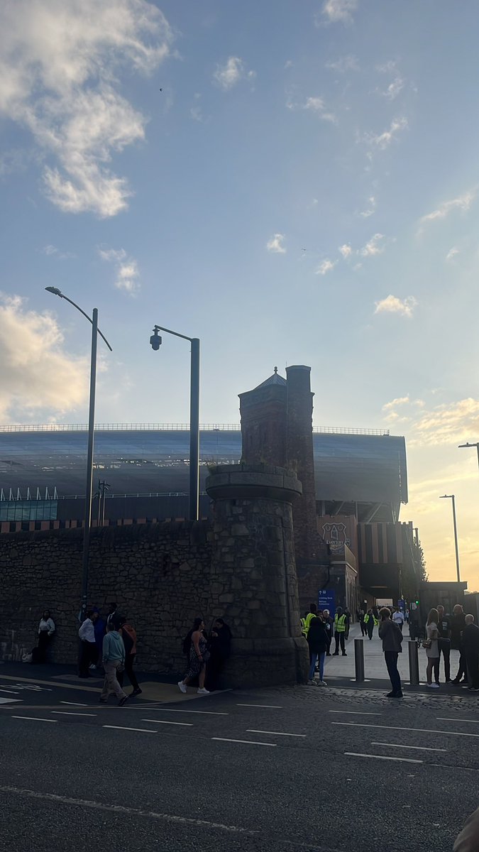 Stephen (@stephenahornby) on Twitter photo What a day seeing the blues at Bramley Moore, the start of something new UTFTπ What a day seeing the blues at Bramley Moore, the start of something new UTFTπ