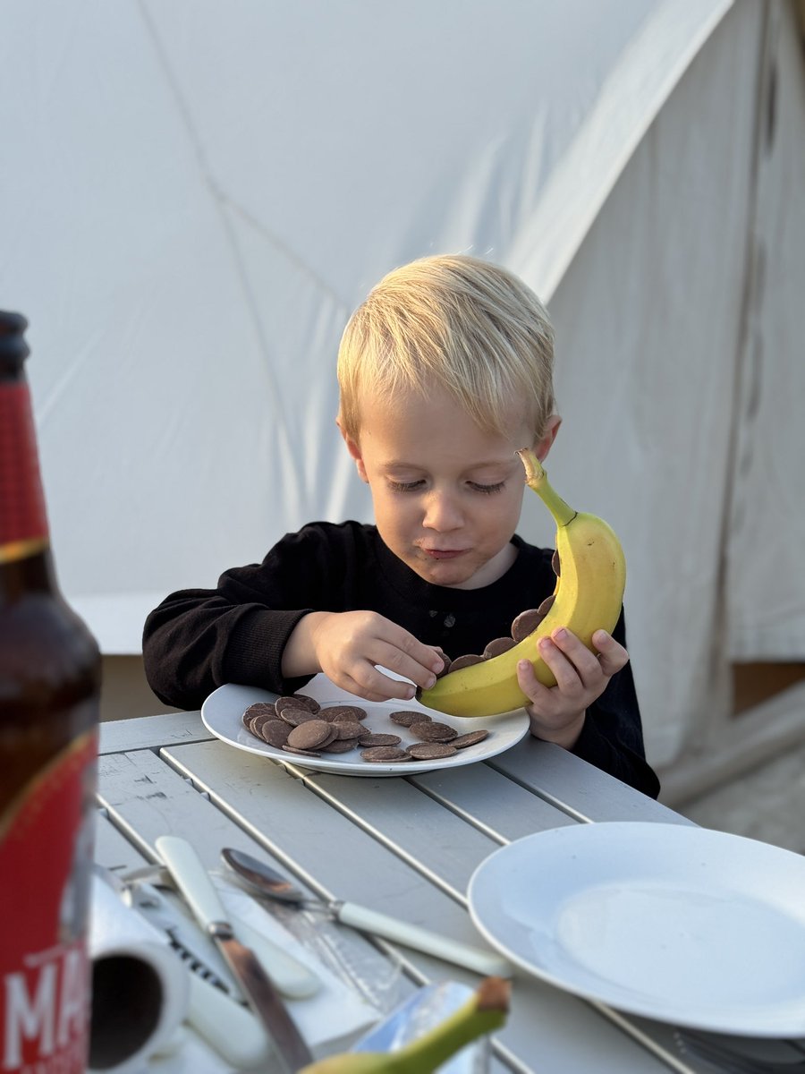 Chocolate bananas are being prepped as I type! #glamping #bbq #firsttimefortheboys
