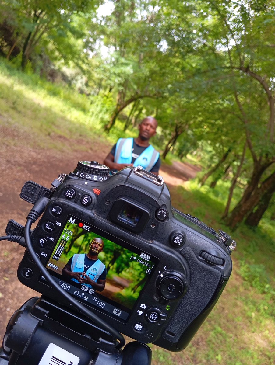 kenaff_farmers's tweet photo. #KENAFFInAction with Menengai CFA – Nakuru County!
Empowering members to tell their own stories in forest conservation, sustainable livelihoods & climate action through #ParticipatoryMediaDocumentation under the #ForestAndFarmFacility with @FAO. 🌱 https://t.co/z4qGHlafna