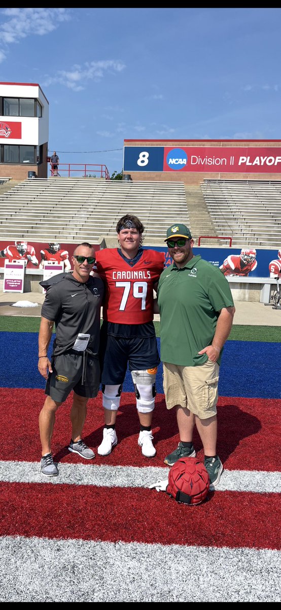 John Clair (@coach_clair) on Twitter photo It was great to see <a href="/PerchaRj/">RJ Percha</a> up at Saginaw Valley State today. Mighty proud of you big dawg! Thank you <a href="/McclanathanOL/">Michael McClanathan</a> and <a href="/rbrady1313/">Ryan Brady</a> for having us up and the great hospitality! #Earnit <a href="/FlatRockFball/">Flat Rock Football</a> It was great to see <a href="/PerchaRj/">RJ Percha</a> up at Saginaw Valley State today. Mighty proud of you big dawg! Thank you <a href="/McclanathanOL/">Michael McClanathan</a> and <a href="/rbrady1313/">Ryan Brady</a> for having us up and the great hospitality! #Earnit <a href="/FlatRockFball/">Flat Rock Football</a>