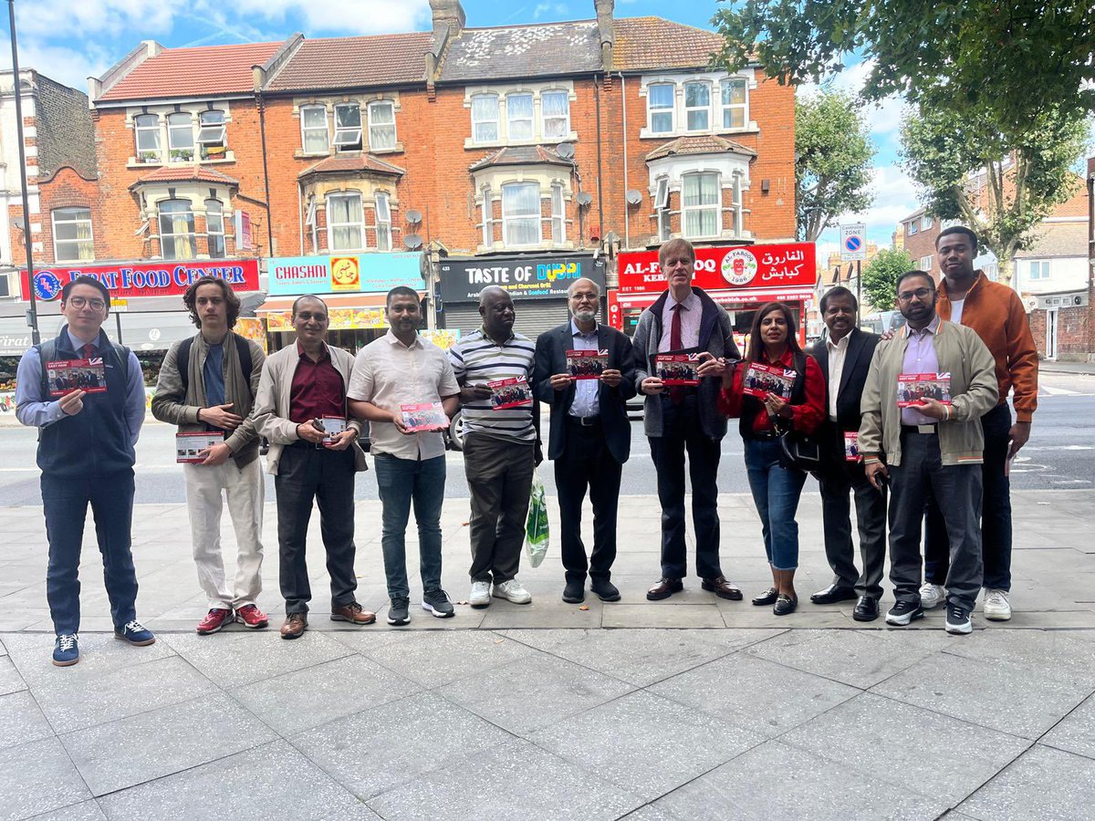 Newham Labour Group (@newham_labour) on Twitter photo 🌹Today, the <a href="/newham_labour/">Newham Labour Group</a> team out across the borough, incl. Plaistow South where there’ll be a by-election on the 18/9.
Committed people who represent Newham’s diversity: from all walks of life, who deliver results, listen to residents & always serve.
#LabourDoorstep 🌹Today, the <a href="/newham_labour/">Newham Labour Group</a> team out across the borough, incl. Plaistow South where there’ll be a by-election on the 18/9.
Committed people who represent Newham’s diversity: from all walks of life, who deliver results, listen to residents & always serve.
#LabourDoorstep