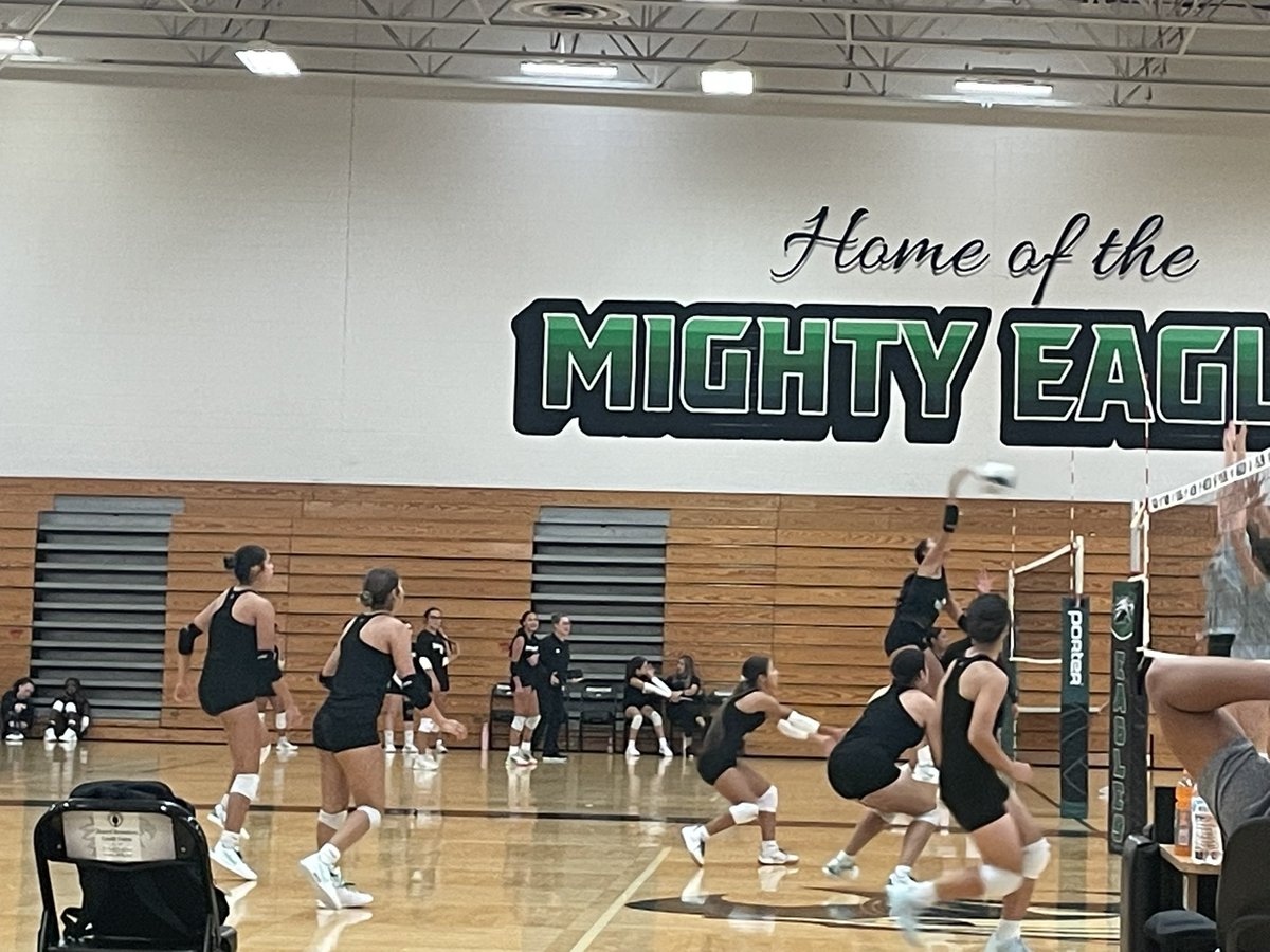 <a href="/PHSVolley/">PHS Eagle Volleyball</a> <a href="/volleyball_shhs/">South Houston Volleyball</a> <a href="/Athletics_PISD/">Pasadena ISD Athletics</a> Getting after it and enjoying competition this morning!