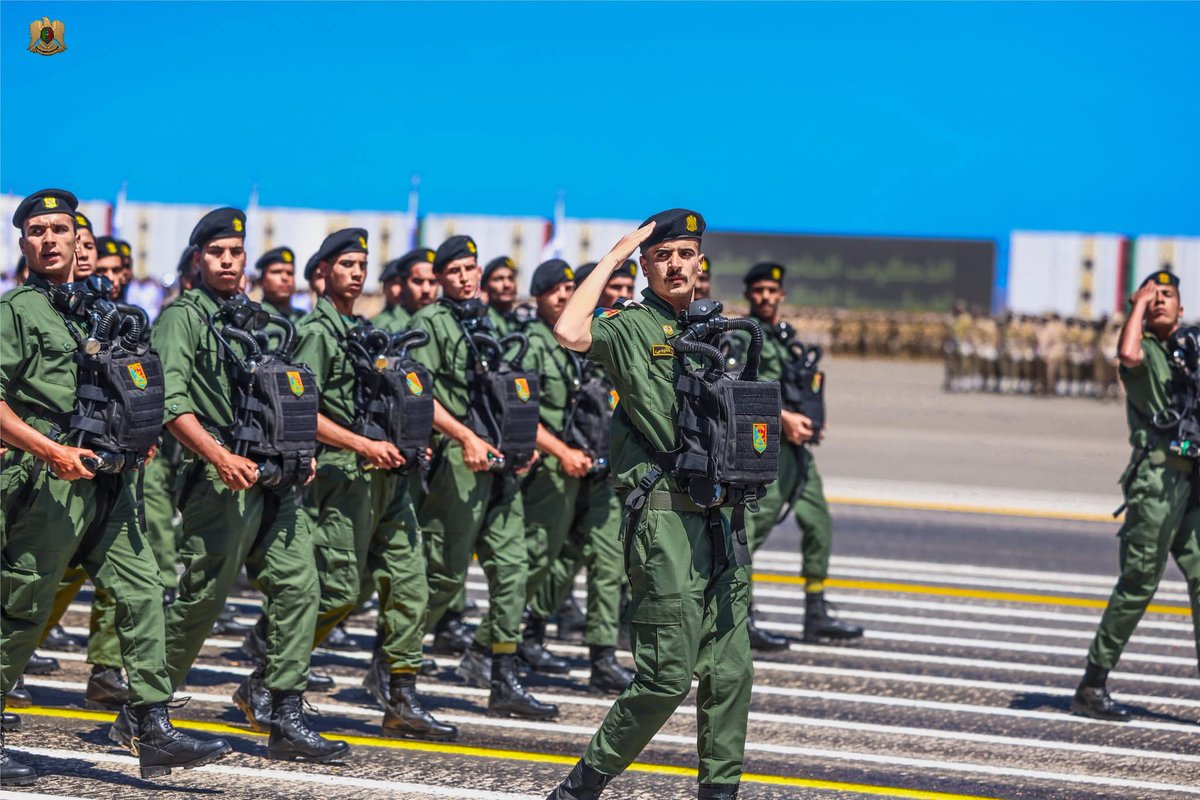 نستذكر بكل فخر واعتزاز اليوم مرور الذكرى ال85 لتأسيس نواة الجيش الليبي من قبل الأجداد المؤسسين حيث اجتمعوا آنذاك على ضرورة مواجهة الاحتلال الإيطالي وتحرير البلاد وحمايتها 
يكتمل المشهد اليوم مع ما يقوم به القائد العام للقوات المسلحة المشير خليفة بالقاسم حفتر ورفاقه وأبنائه من