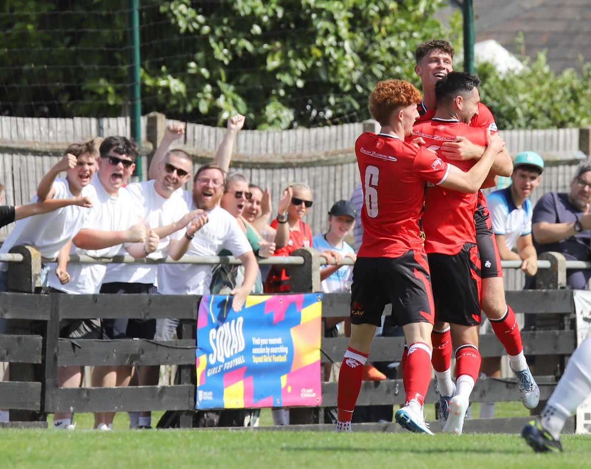 FozJunior96's tweet photo. Well then… 😅⚽️

Unbelievable support, Thankyou @KTFCOfficial 

Eddyyyyy boy 😍🔥 https://t.co/ls31RCKL2C