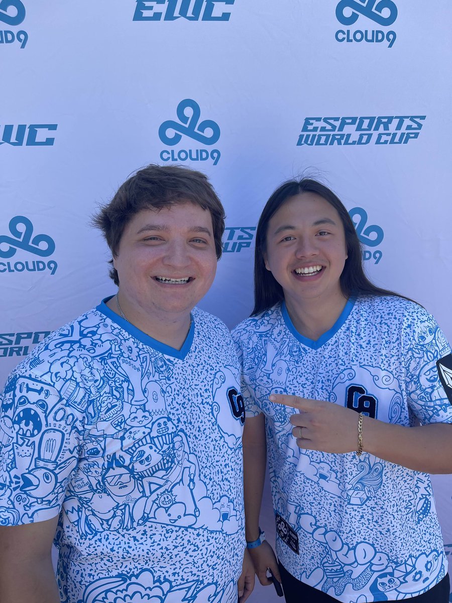 .<a href="/Cloud9/">Cloud9</a> x <a href="/EWC_EN/">Esports World Cup</a> Watch Party at Universal Studios Hollywood

🤗🤗🤗