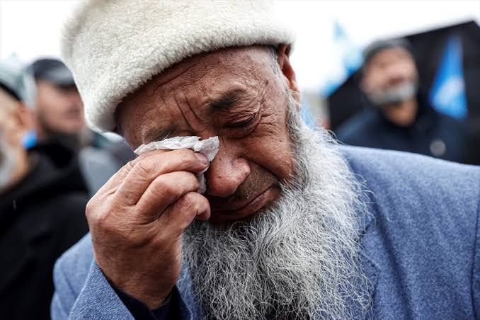 azize_saliha's tweet photo. Çin"in mazlum Doğu Türkistan'da ki kardeşlerimize karşı yaptığı korkunç zulme Dünya kör sağır,
D.Türkistan"lıları bu yok sayma görmezden gelme hâli zulüm gören kardeşlerimizi kahrediyor🥺

Doğu Türkistan'ı Unutma ! Unutturma !

#prefabrikevim
#Vanda223Kişi 
Türkiye Türklerindir https://t.co/S3pUM7hIqz