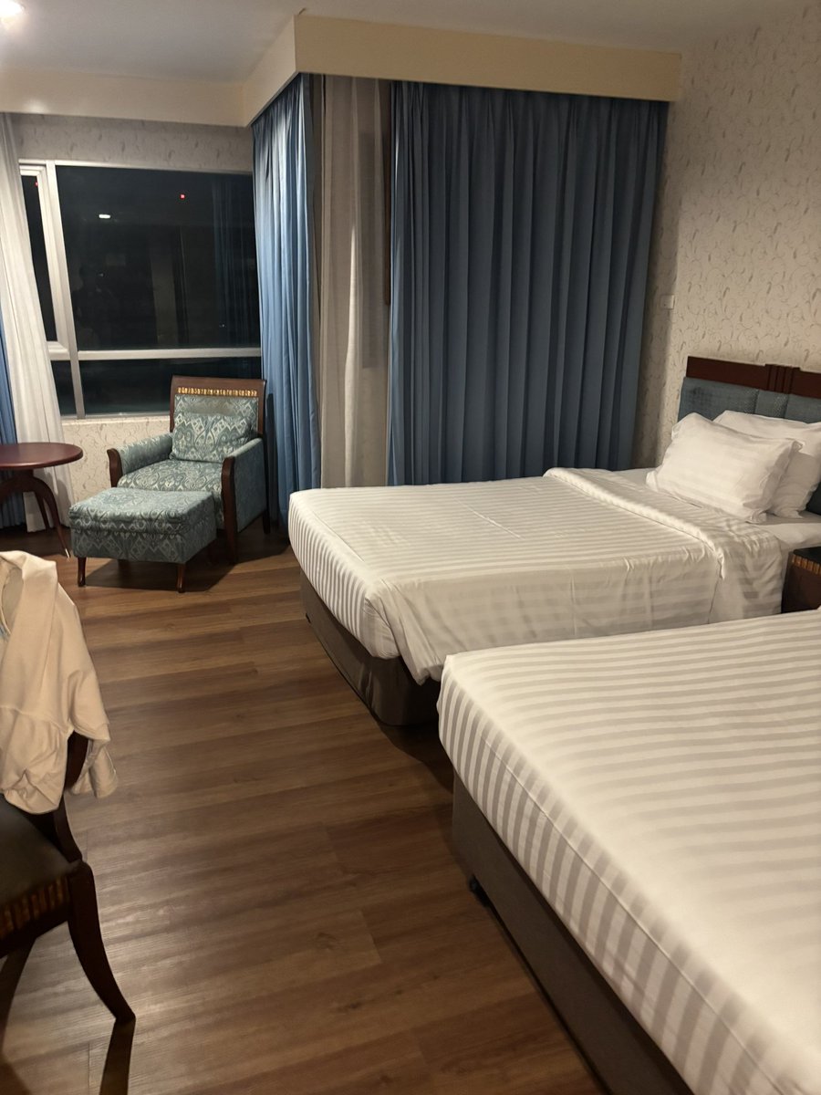 กระต่ายน้อยวิ่งลื่ว🐰ปลิวทะยาน (@visatay) on Twitter photo 