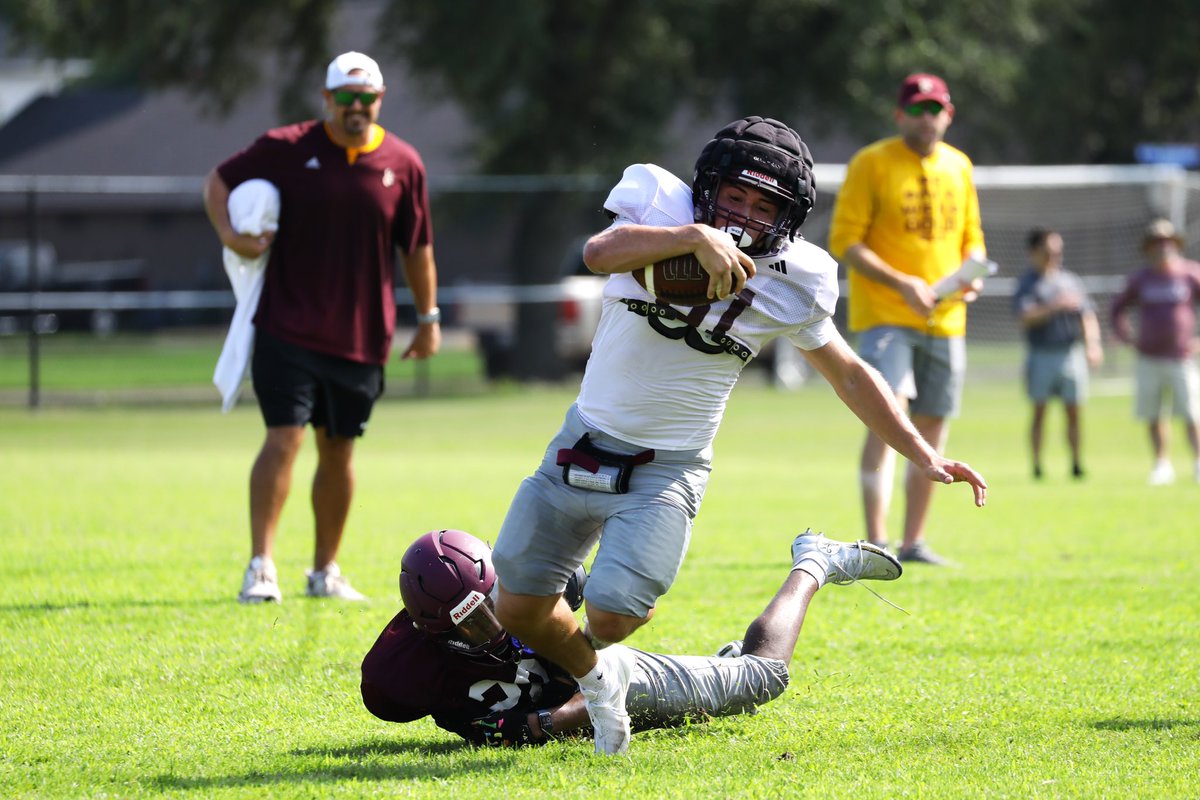 Deer Park Football tweet media