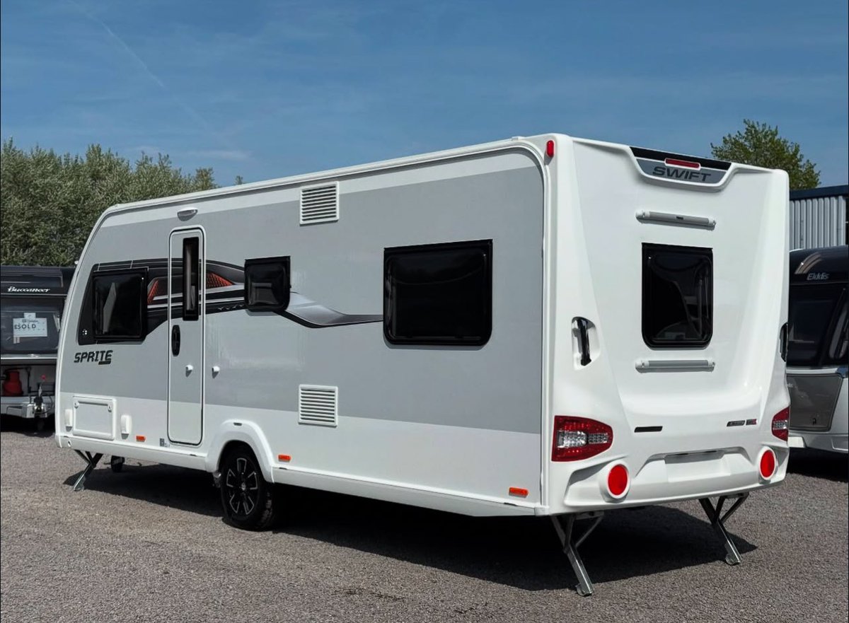 Caravan available 👍