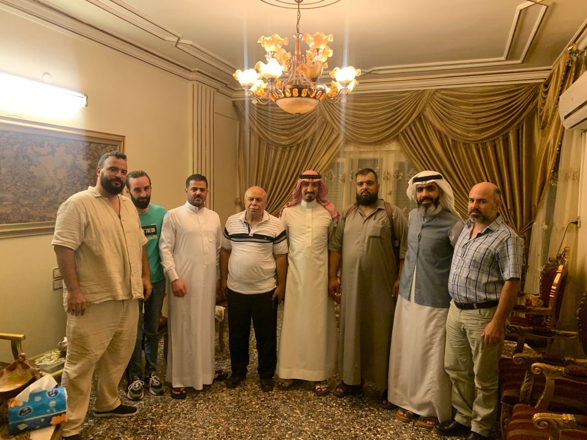 تم اليوم فض النزاع بين كل من أبناء قبيلة الفواعرة ممثلة بفارس العفنان أبو ميزر و القيادي فارس النايف العفنان ابو البراء والطرف الآخر من أبناء الطائفة العلوية عند الأمير ملهم ناصر خالد الشبلي و حضور محمد الصالح حفيد الشيخ صالح العلي والقيادي ابو خطاب عن الأمن العام 
#سوريا_الجديدة