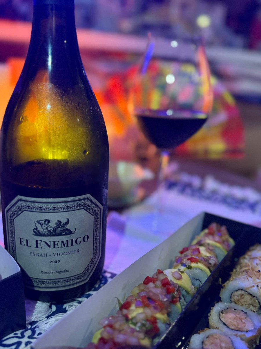 carlitosfc's tweet photo. Fantástico @alevigilmalbec  👏👏🍷🍷 https://t.co/XUnAuQwvQq