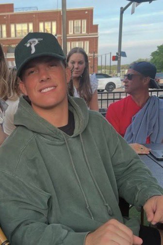 QuinyonClamps's tweet image. Even Giants players are Eagles fans 😭