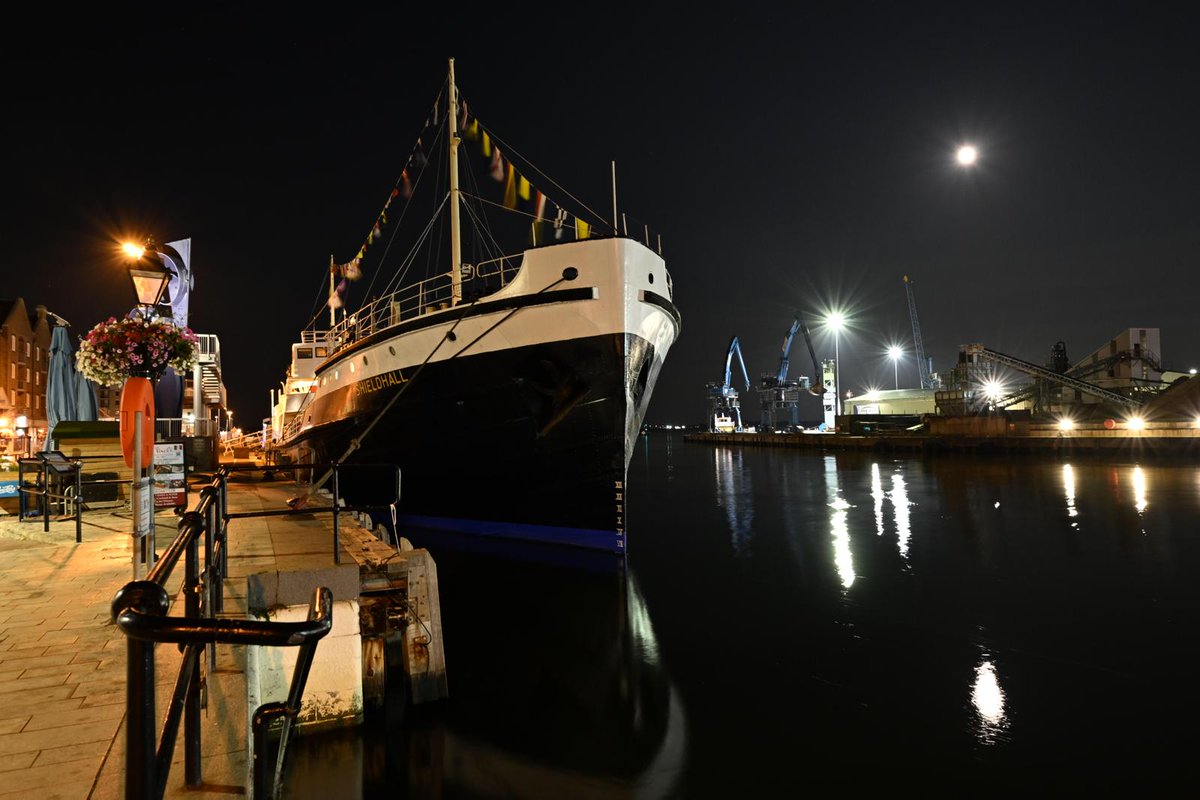 Steamship Shieldhall tweet media