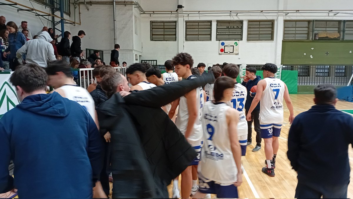 Barrio Parque Basquet (@basquetparque) on Twitter photo Final de la primera jornada del cuadrangular interregional de la Liga Federal Formativa U17 en cancha de <a href="/BasquetParque/">Barrio Parque Basquet</a>
-Bolívar de Carlos Paz 97 - Club Urquiza de San Juan 48
- Barrio Parque 77 - Obras de Mendoza 69. Final de la primera jornada del cuadrangular interregional de la Liga Federal Formativa U17 en cancha de <a href="/BasquetParque/">Barrio Parque Basquet</a>
-Bolívar de Carlos Paz 97 - Club Urquiza de San Juan 48
- Barrio Parque 77 - Obras de Mendoza 69.