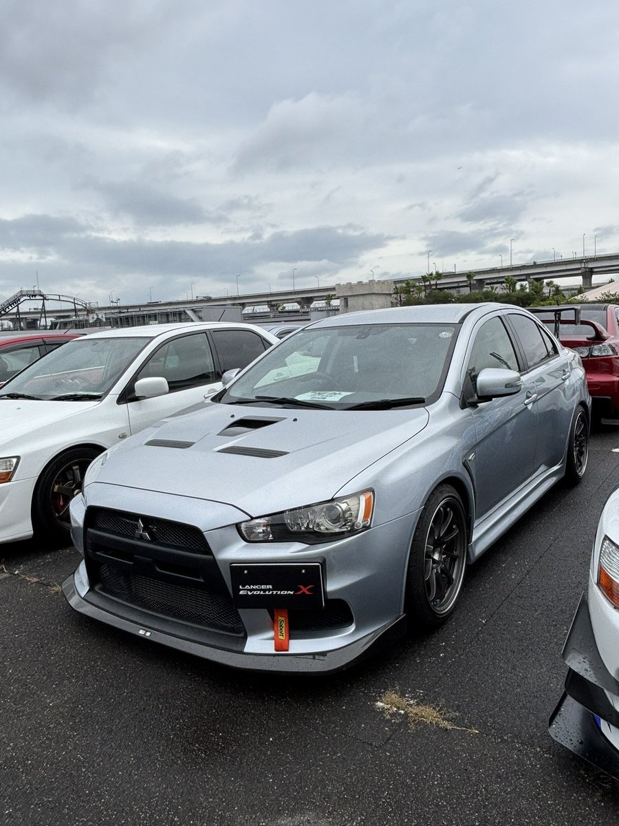 SceneFour_evox's tweet photo. KCSエボミ搬入 https://t.co/dKU0n2u6Wy