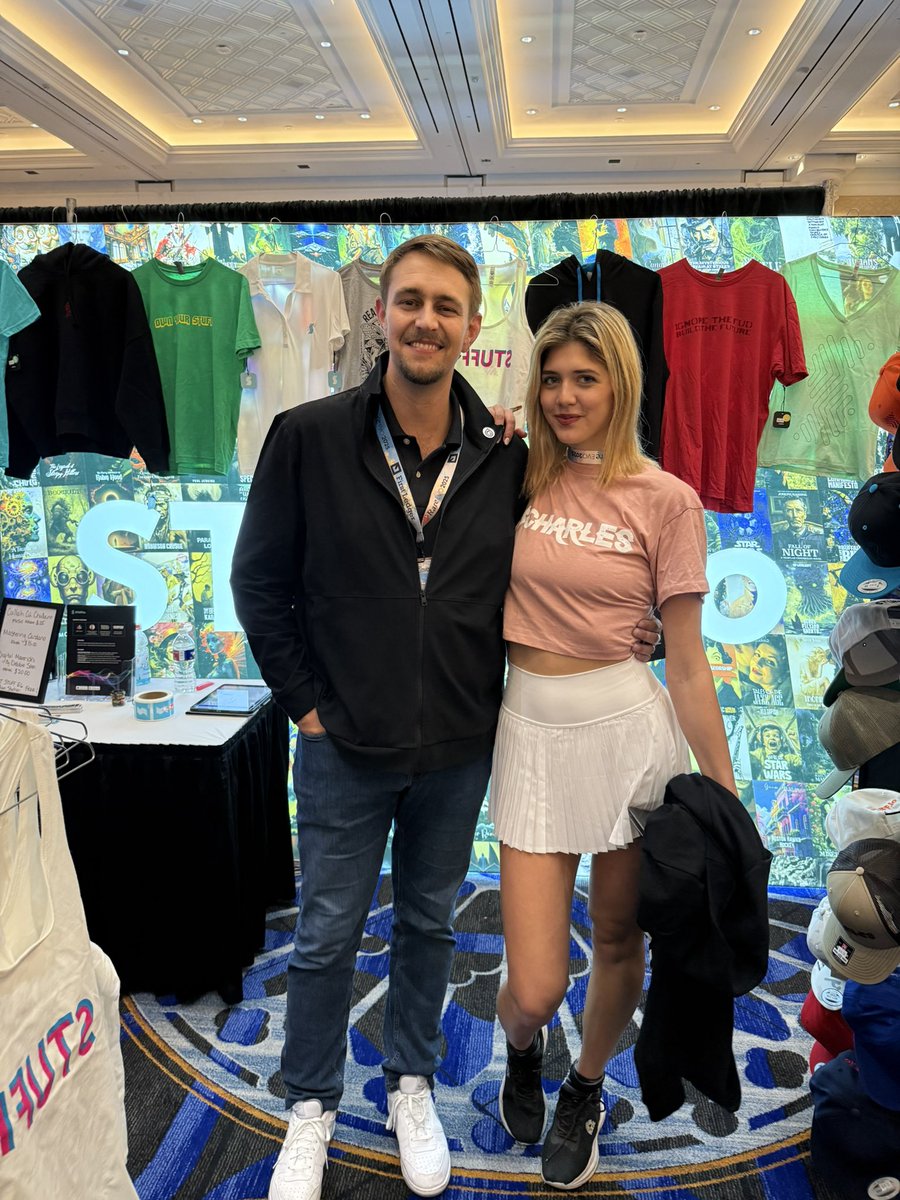 We love <a href="/stuff_io/">Stuff.io</a> 📘📸💿🎥