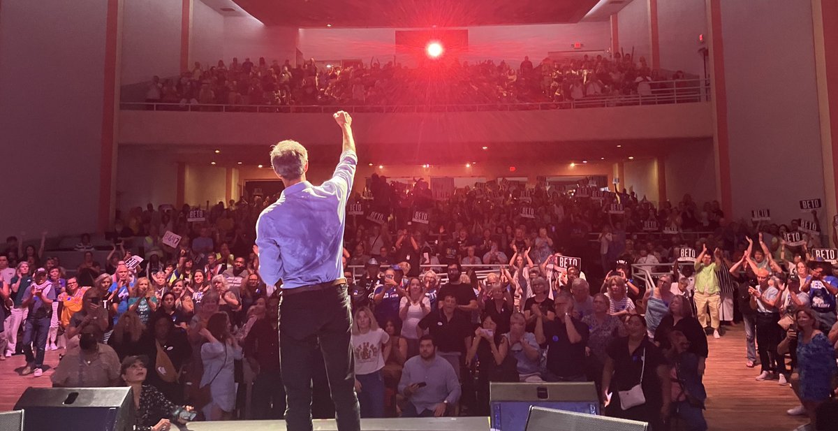 Trump expects us to bend the knee and let him steal 5 Congressional seats. Our knees don’t bend in Texas.