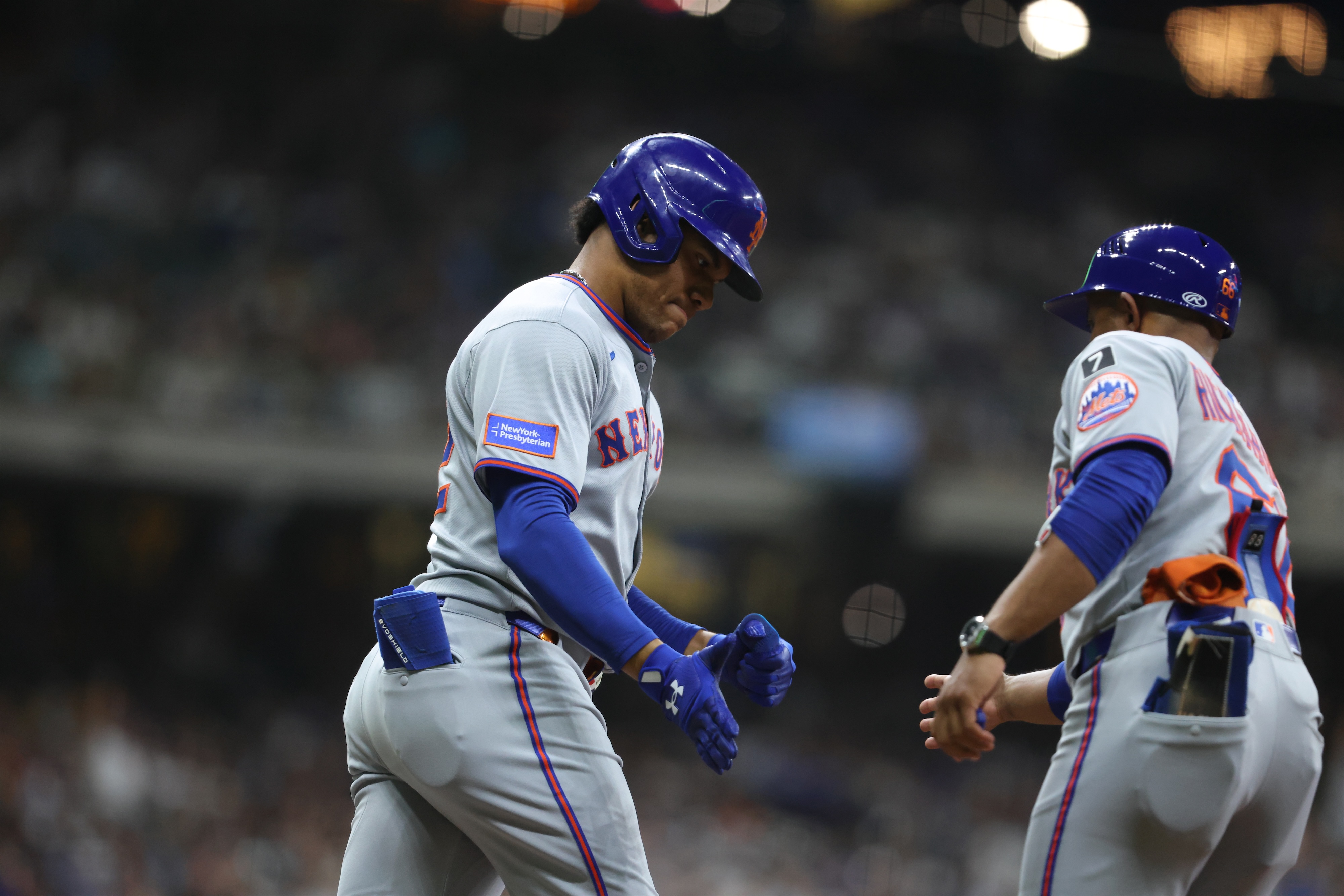 Gx86brNWwAA7kzq?format=jpg&name=4096x4096 Shocking Moment Juan Soto Apologizes to Yankees Fans After Mets’ 6th Straight Loss to Brewers