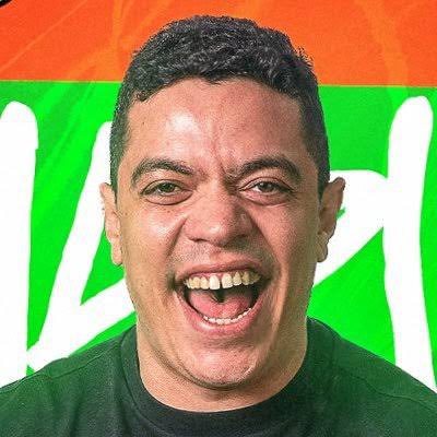 botafogomemes's tweet photo. ele não tá feliz hoje. https://t.co/7T1DIsyW7q
