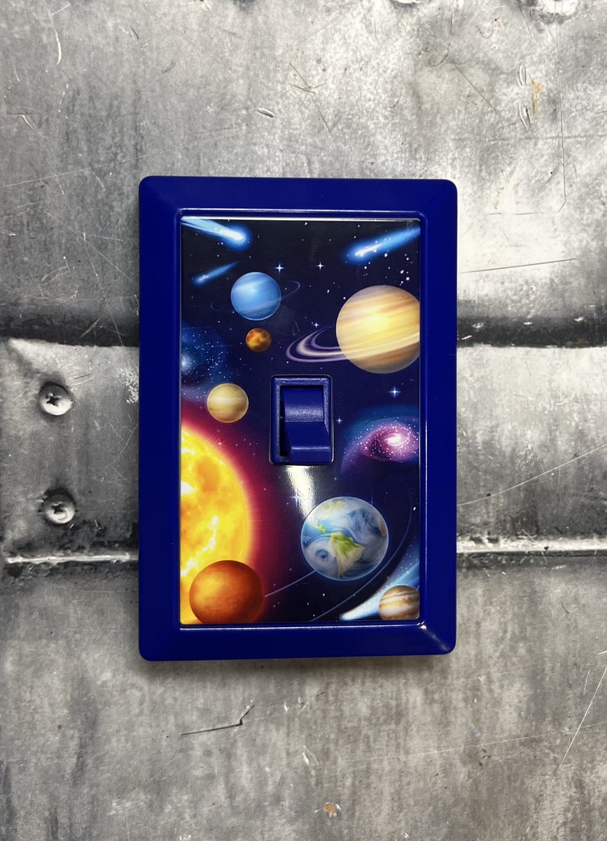 mrsfallout's tweet image. Before and after of my latest little Fallout inspired craft! I just used spare parts &amp;amp; pieces from around my house for this. Toothpicks, beads, an eraser &amp;amp; some wire. #crafting #fallout #mrsfallout