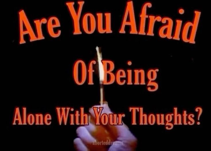 𝑳𝑰𝑽𝑰𝑵𝑮 𝑫𝑬𝑨𝑫 𝑮𝑰𝑹𝑳 🦇 (@screamnhorror) on Twitter photo 