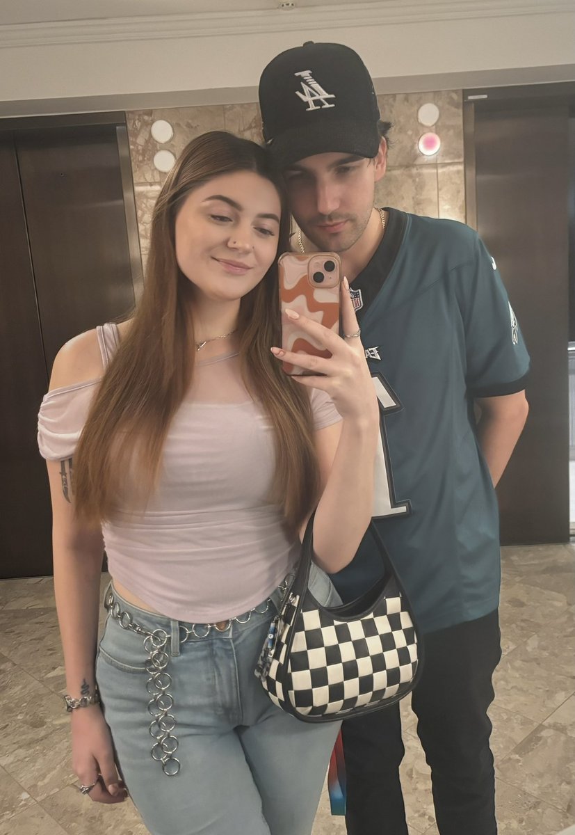 Alli_FPS's tweet image. chantilly va