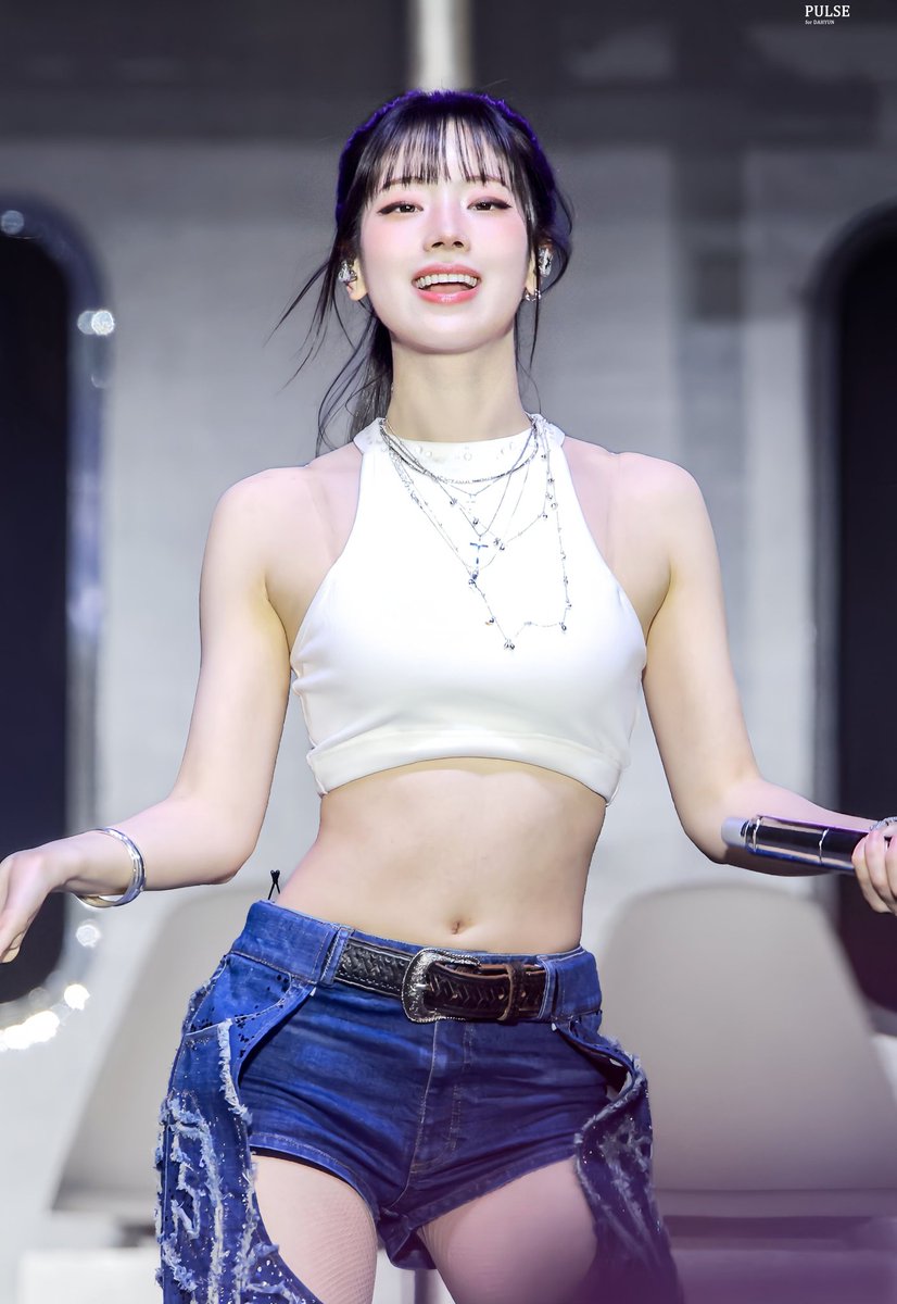 ً (@gallerydahyun) on Twitter photo 