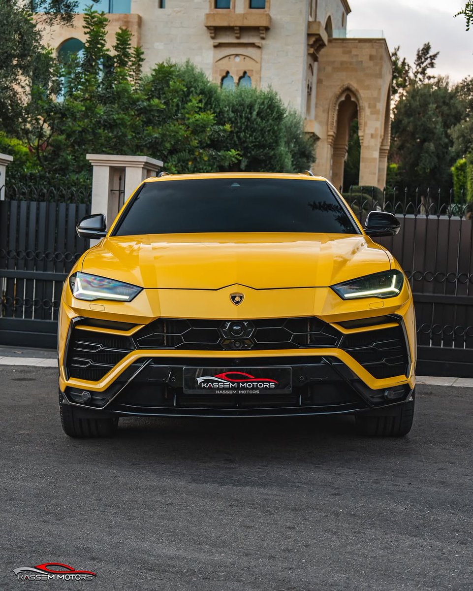 nocarcontext's tweet photo. Lamborghini Urus 💛💛 https://t.co/Dhk5zGuJyj