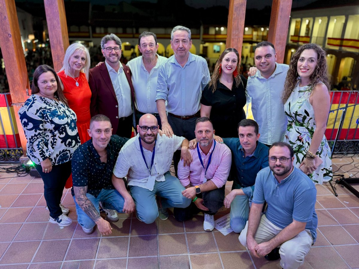 🎉🎆 Desde el Partido Popular queremos desear a todos los pinteños unas felices Fiestas Patronales en honor a la Virgen de la Asunción.

Queremos hacer nuestras las palabras del alcalde, Salomón Aguado <a href="/Aguado_pp/">Salomón Aguado - Alcalde de Pinto</a>: "¡Viva Pinto... Y punto!"
#FiestasDePinto2025