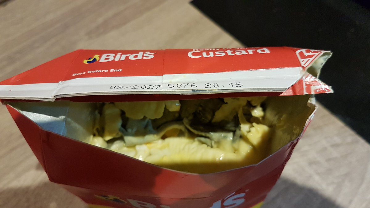 MelyJase's tweet photo. Disgusting moldy Birds Custard purchased today from @bmstores and the custard was 'in date' 
Thanks for ruining my Saturday night dessert! 🤮🤬 #BirdsCustard https://t.co/omZrDHgbMn