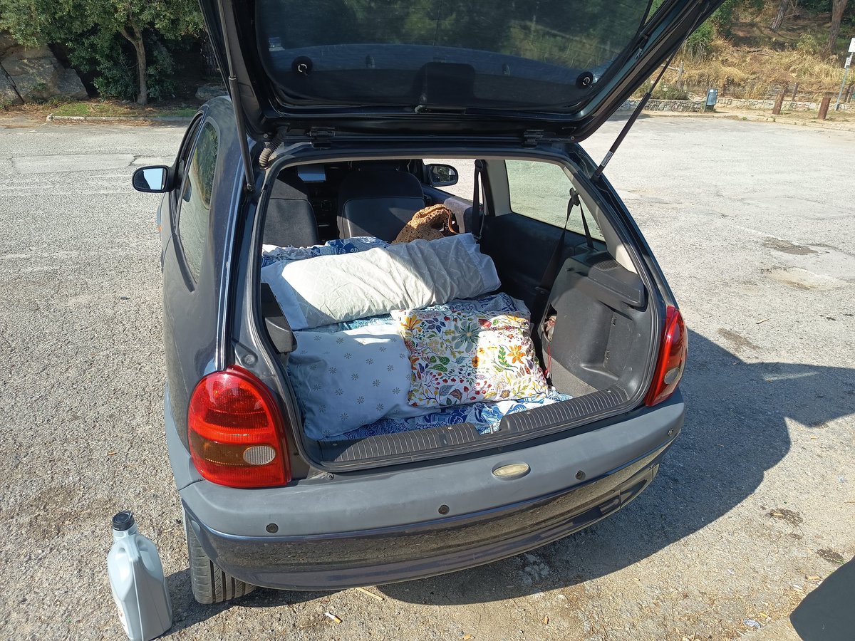 Blogsf11's tweet image. Que buena compra nano, Racing y lo suficientemente cómodo como para chillear con la parienta