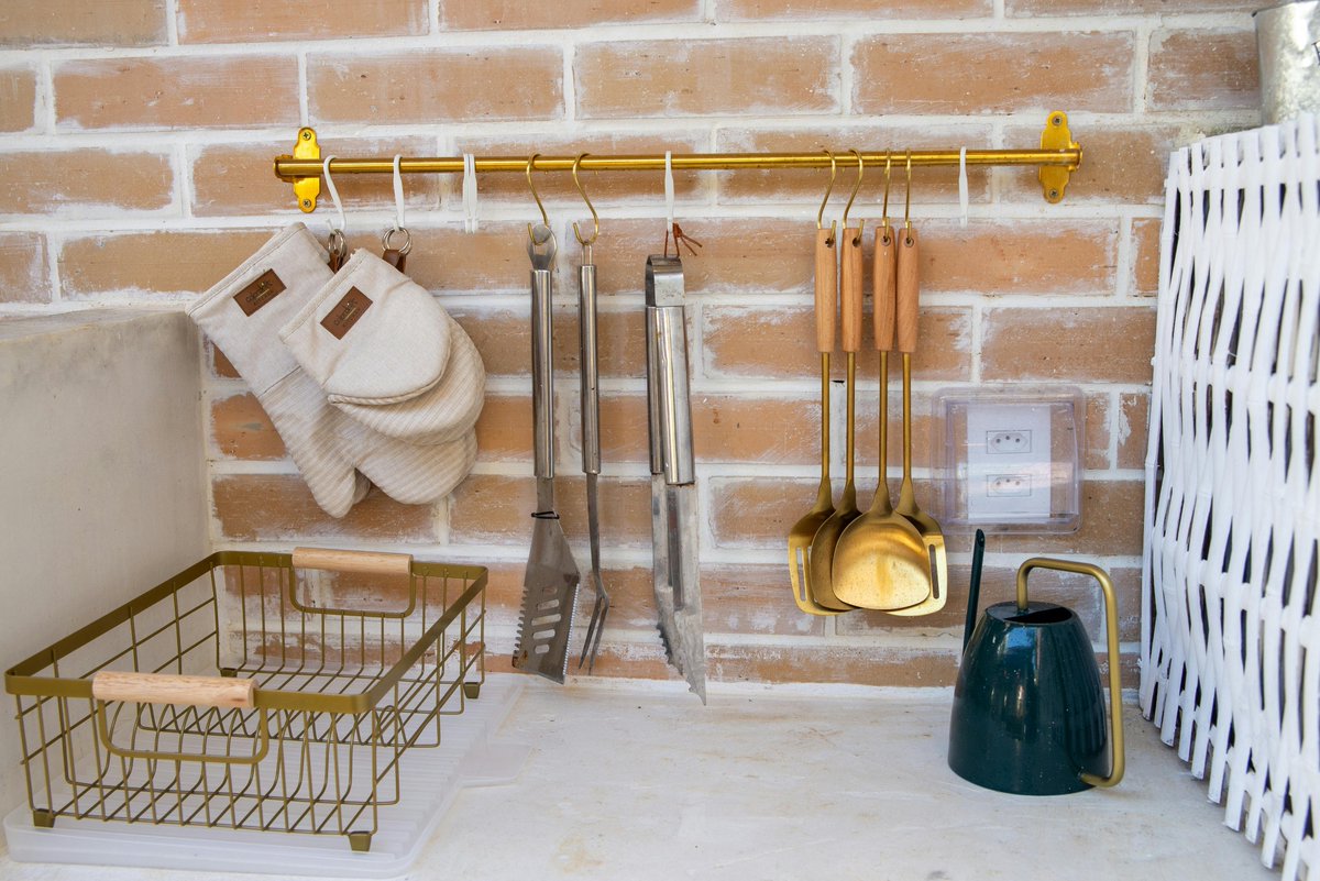 get_realcooking's tweet image. Your kitchen called — it said it needs these gadgets, like, yesterday. Don’t make it wait. 😉
 getrealcooking.com

#GetRealCooking #MustHaveGadgets #KitchenGlowUp #CookLikeAPro #GadgetGoals #HomeChefTools #KitchenEssentials #CookingMadeEasy #ToolTime #KitchenUpgrade