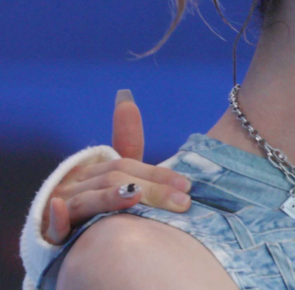 why she got lesbian nails