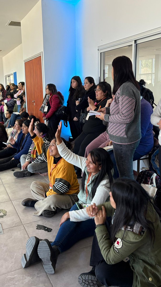 <a href="/latodaterreno/">Melina Jajamovich</a> <a href="/ramirofv/">Juan Ramiro Fernandez</a> <a href="/LuciaFainboim/">Lucia Fainboim</a> <a href="/rodlaje/">Rodrigo Laje</a> <a href="/vazquezbrust/">Antonio Vazquez Brust</a> <a href="/sfeferovich/">Sergio Feferovich</a> <a href="/Clarigch/">Clara</a> 😮 Tecnología no es todo lo que se enchufa.

<a href="/ramirofv/">Juan Ramiro Fernandez</a> en #Spark2025 en Jujuy.