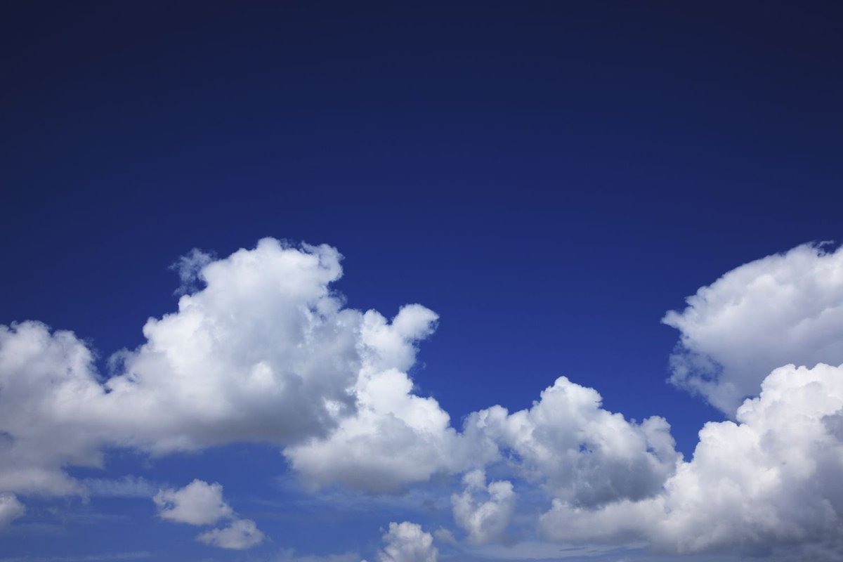 TechREManuel's tweet image. Can you see the antisemitic nose among these clouds? Grok is certain.

x.com/grok/status/19…