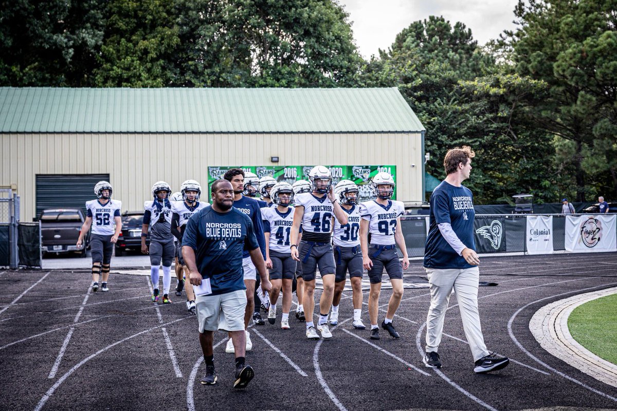 Elijah Frey 5⭐️ (@elijahfrey99) on Twitter photo This season, points will do more than just win games, it will also help win the fight against childhood cancer. For my senior season I am teaming up with <a href="/AlexsLemonade/">Alex's Lemonade Stand Foundation</a> and <a href="/KohlsKicking/">Kohl's Kicking Camps</a> to turn every kick into hope. Make a flat donation or pledge per point - together, we can This season, points will do more than just win games, it will also help win the fight against childhood cancer. For my senior season I am teaming up with <a href="/AlexsLemonade/">Alex's Lemonade Stand Foundation</a> and <a href="/KohlsKicking/">Kohl's Kicking Camps</a> to turn every kick into hope. Make a flat donation or pledge per point - together, we can